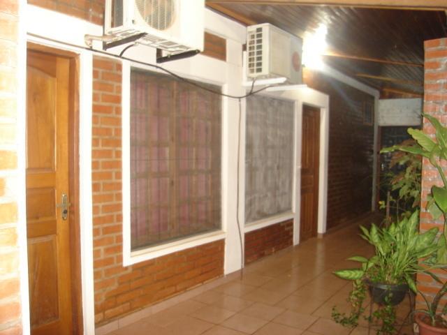Apart Hotel Las Guayabas Пуэрто-Игуасу Экстерьер фото