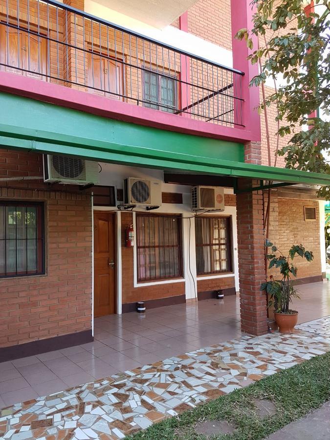 Apart Hotel Las Guayabas Пуэрто-Игуасу Экстерьер фото