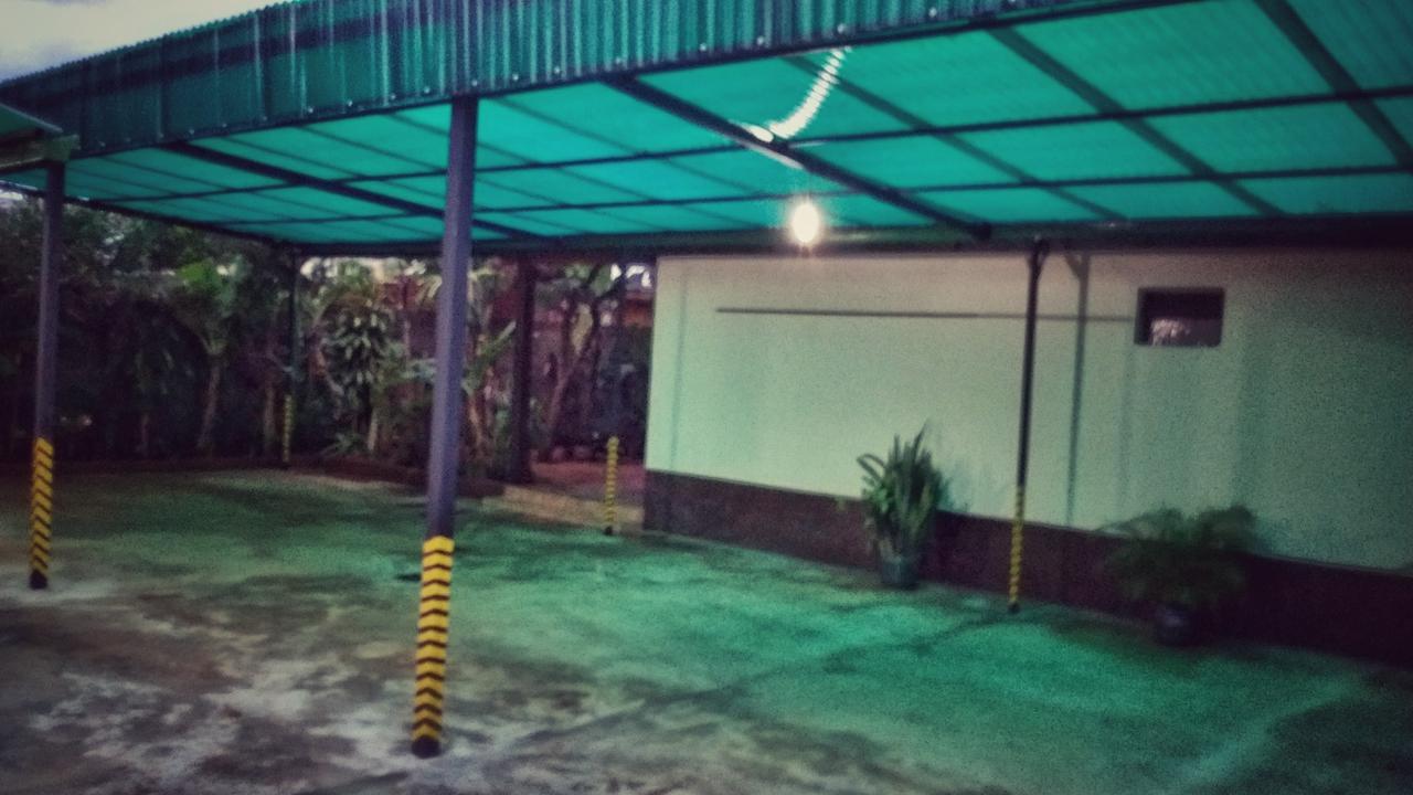 Apart Hotel Las Guayabas Пуэрто-Игуасу Экстерьер фото