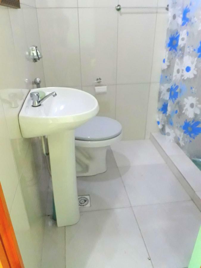 Apart Hotel Las Guayabas Пуэрто-Игуасу Экстерьер фото